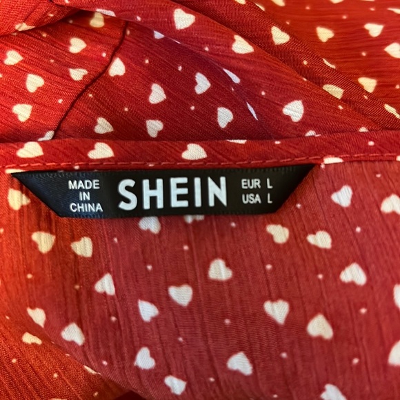 🦋2/$15🦋 Shein Red Crossover Heart Dress - Picture 2 of 3